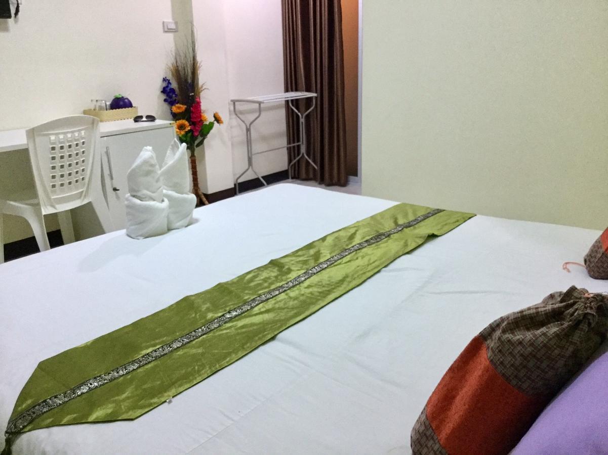 Greenhouse Apartment Nakhon Phanom Extérieur photo