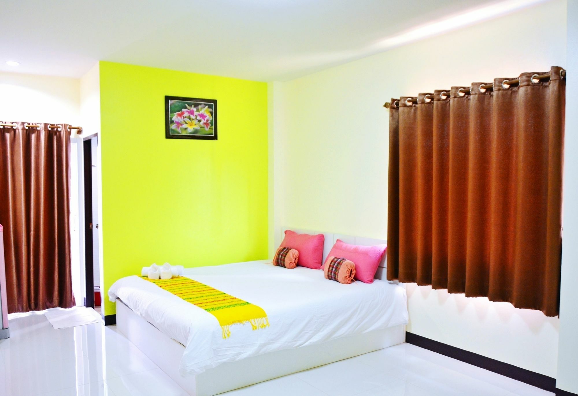 Greenhouse Apartment Nakhon Phanom Extérieur photo