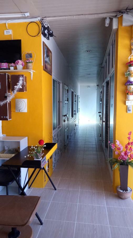 Greenhouse Apartment Nakhon Phanom Extérieur photo